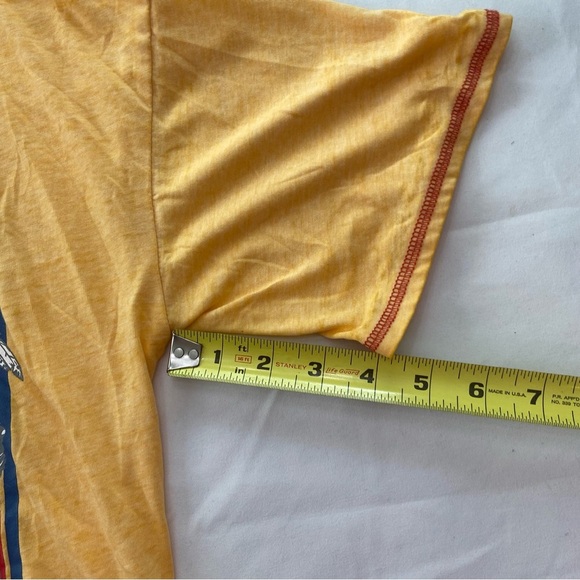 Harry Potter Yellow Vintage Style Tshirt Wizarding World Sz S - Picture 5 of 5